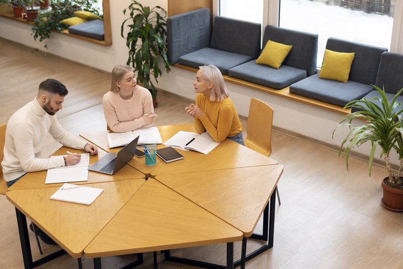 Comparatif SIRH : quel logiciel choisir pour votre entreprise ?